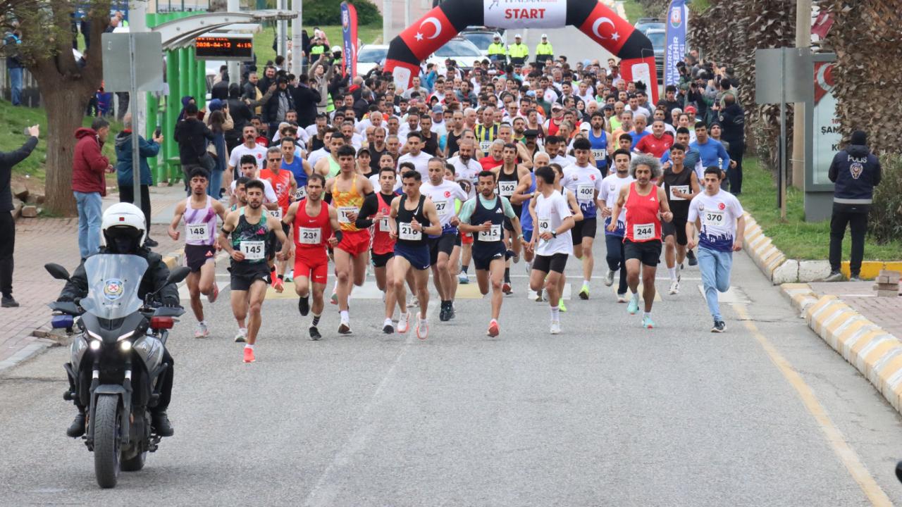 Şanlıurfa’da 11 Nisan Coşkusu Koşuyla Taçlandı