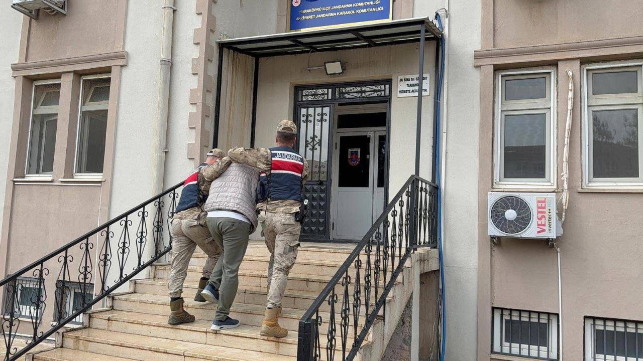 Şanlıurfa’da Dolandırıcılık Suçundan Aranan Şahıs Yakalandı