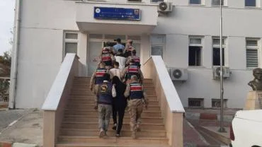 Şanlıurfa’da Göçmen Kaçakçılarına Operasyon: 18 Şüpheli Hakkında İşlem Başlatıldı
