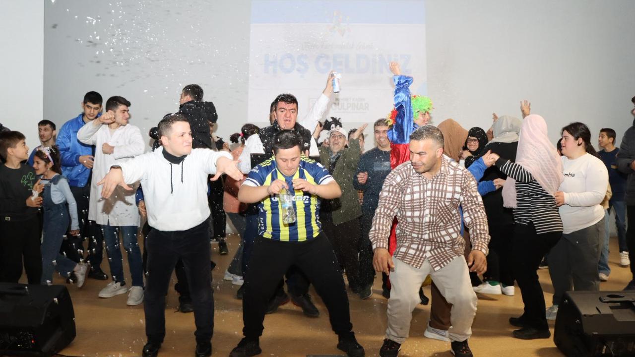 Şanlıurfa’da Otizm Farkındalık Günü Etkinliği Düzenlendi