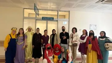 Minik Yüreklere Moral Oldular