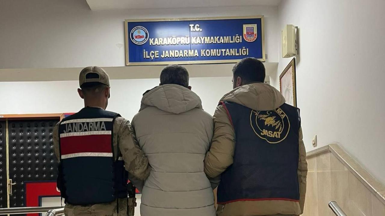 Şanlıurfa’da Göçmen Kaçakçılığı Suçundan Aranan Şahıs Yakalandı