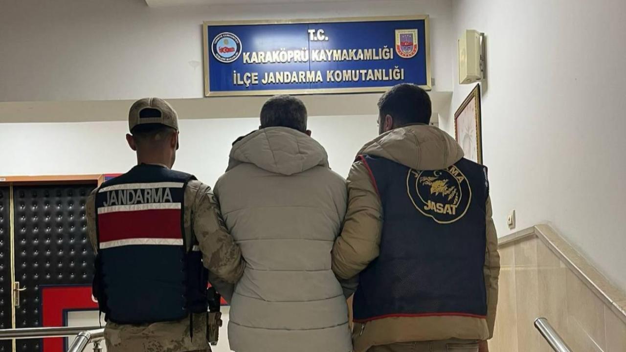 Şanlıurfa’da Göçmen Kaçakçılığı Suçundan Aranan Şahıs Yakalandı