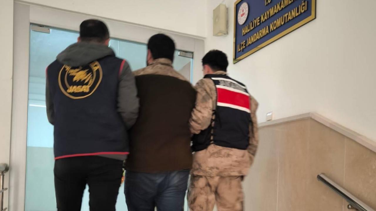 Şanlıurfa’da Hakkında 7 Yıl 6 Ay Hapis Cezası Bulunan Şahıs Yakalandı