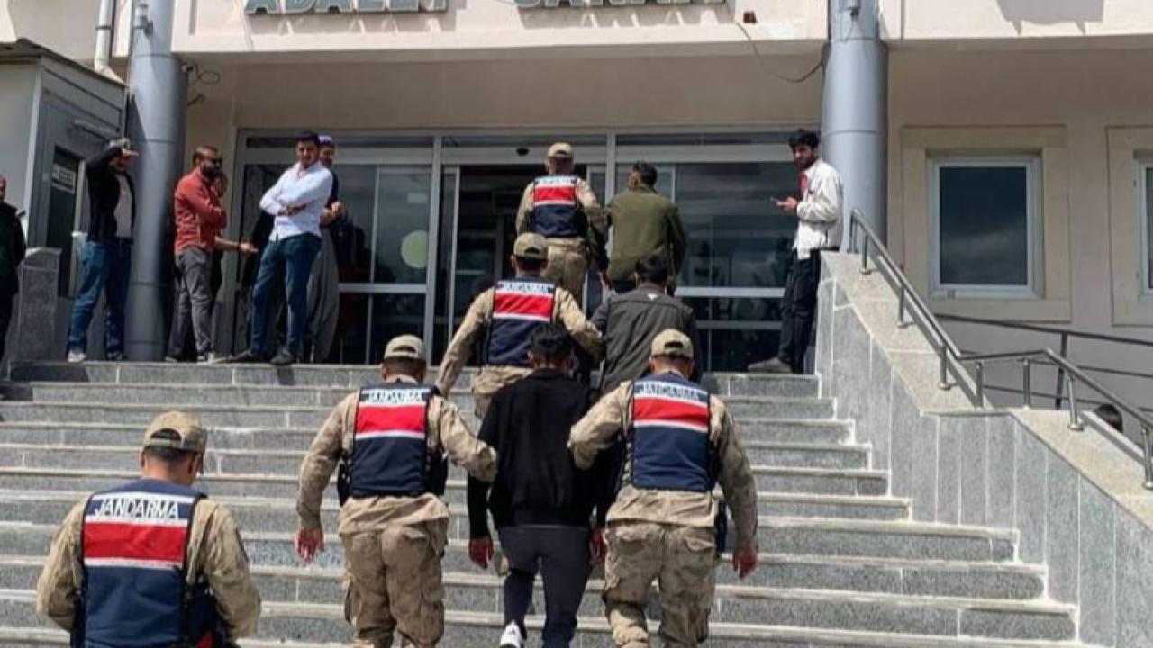 Viranşehir’de Aranan 3 Hükümlü Jandarma Operasyonuyla Yakalandı