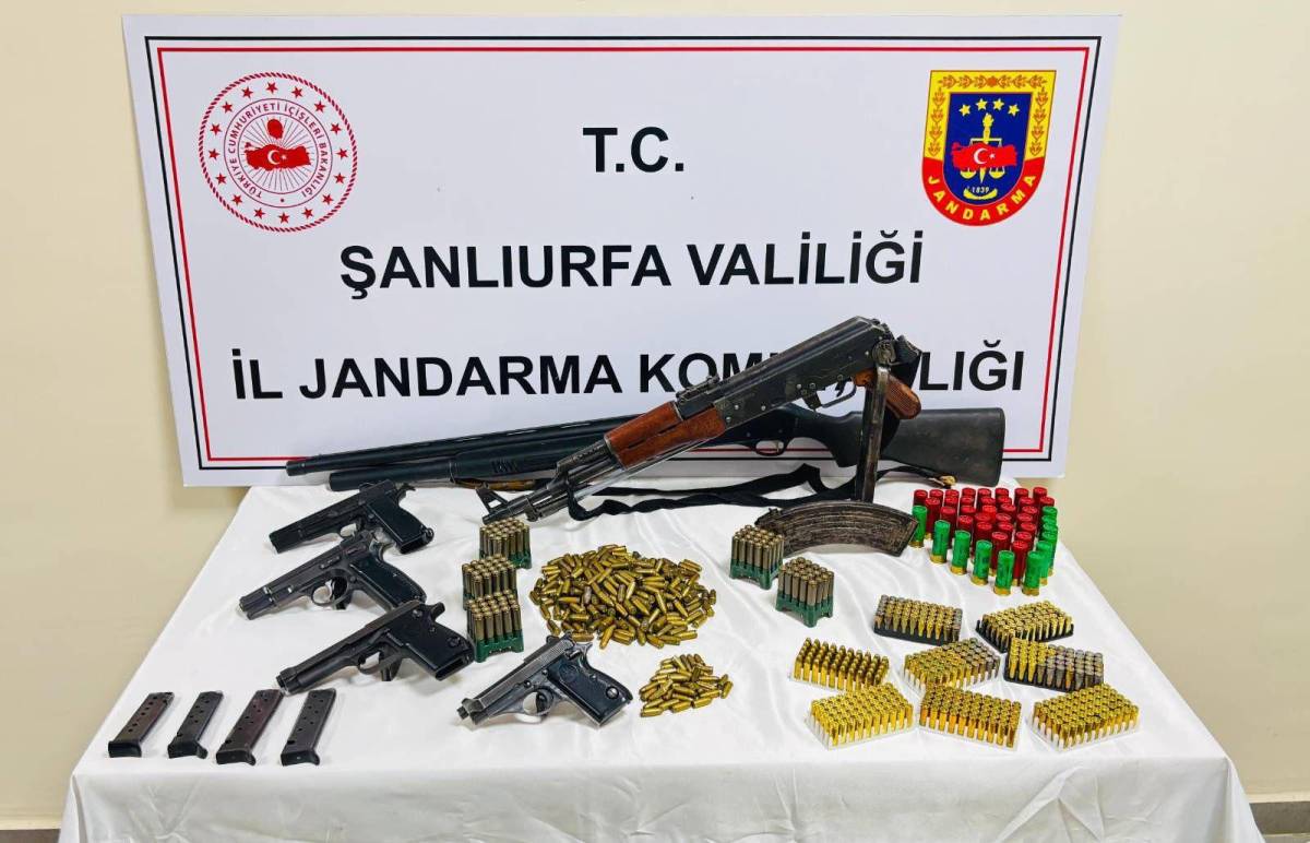 Bozova’da Cephanelik Gibi Ev: Jandarmadan Silah Operasyonu